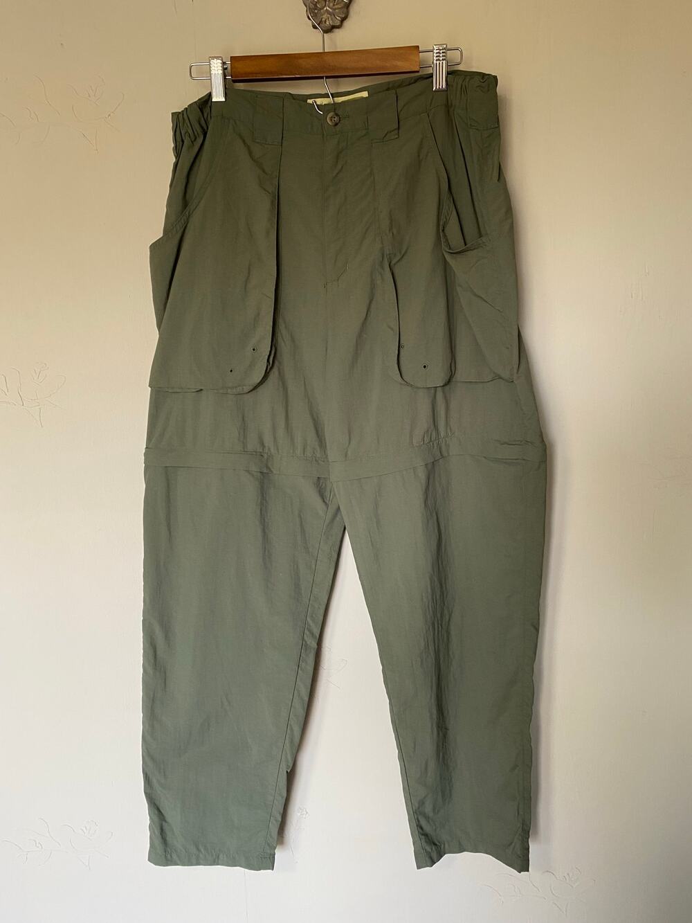 Cabelas Olive Green Guidewear Convertible Cargo Nylon Pants Large Hiking Outdoor